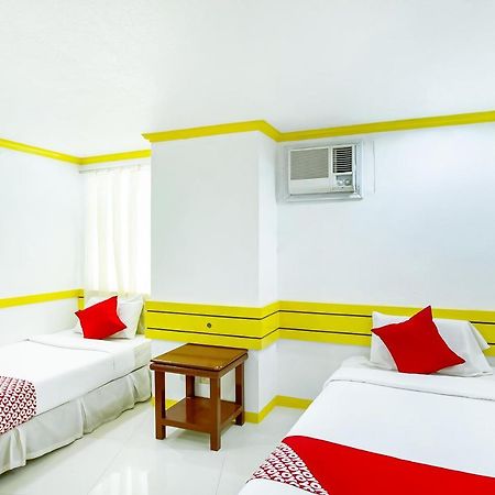 D' Abirus Inn Davao City Buitenkant foto