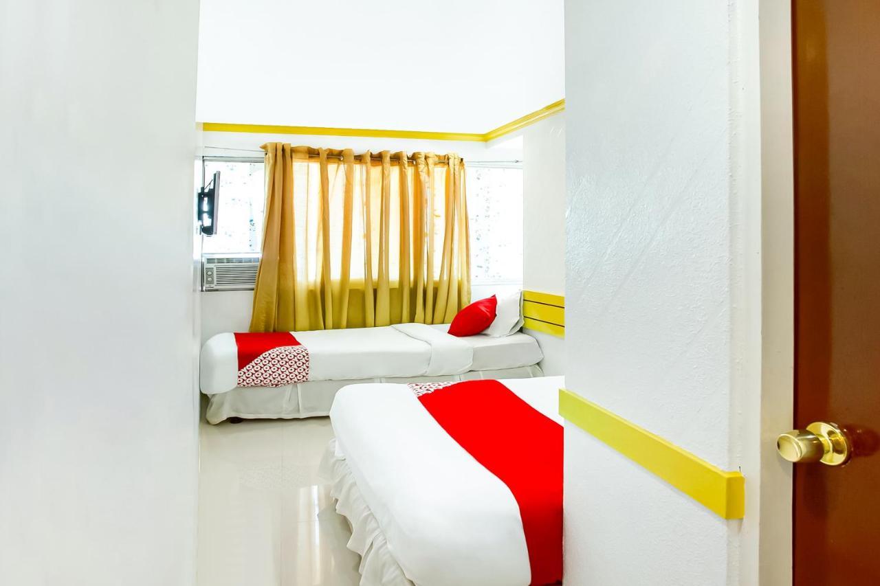 D' Abirus Inn Davao City Buitenkant foto