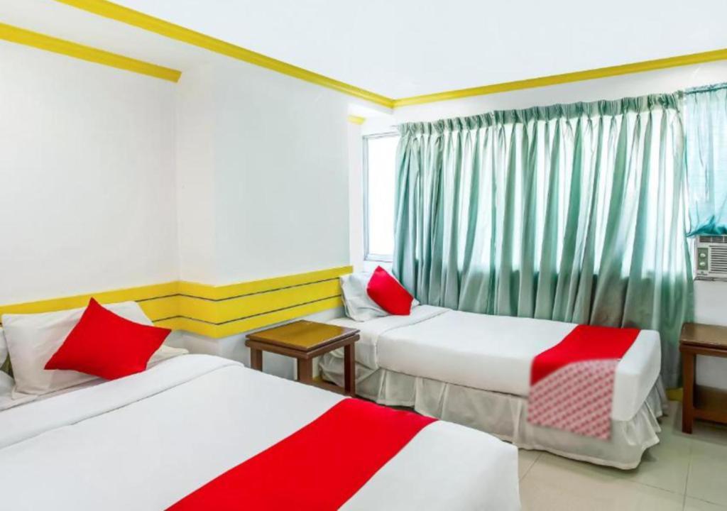 D' Abirus Inn Davao City Buitenkant foto
